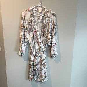 Soma Cool Nights short robe. Size L/XL. NWT